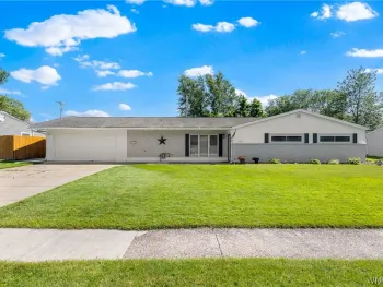 Property at 51 Donna Court, Cheektowaga, NY 14043
