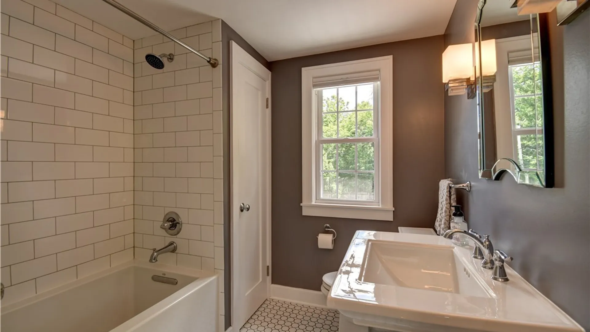 Property at 58 Amherstdale Road, Amherst, NY 14226 26