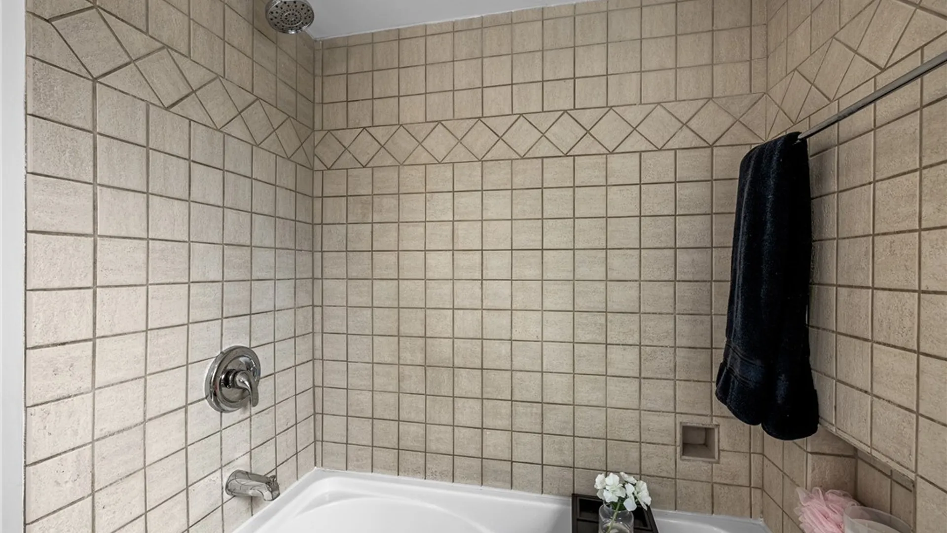 Property at 333 Niagara Falls Boulevard, Amherst, NY 14226 23