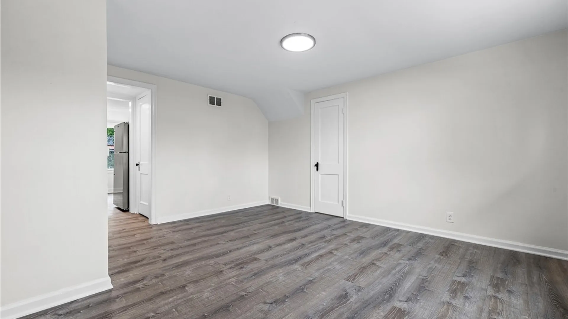 Property at 333 Niagara Falls Boulevard, Amherst, NY 14226 24