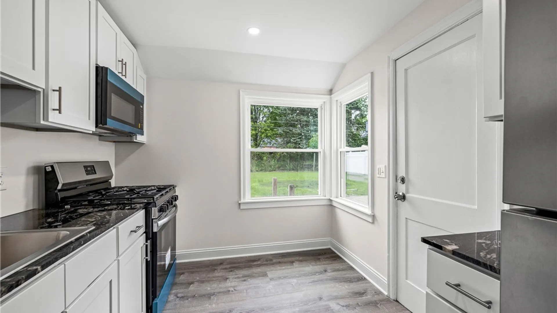 Property at 333 Niagara Falls Boulevard, Amherst, NY 14226 3