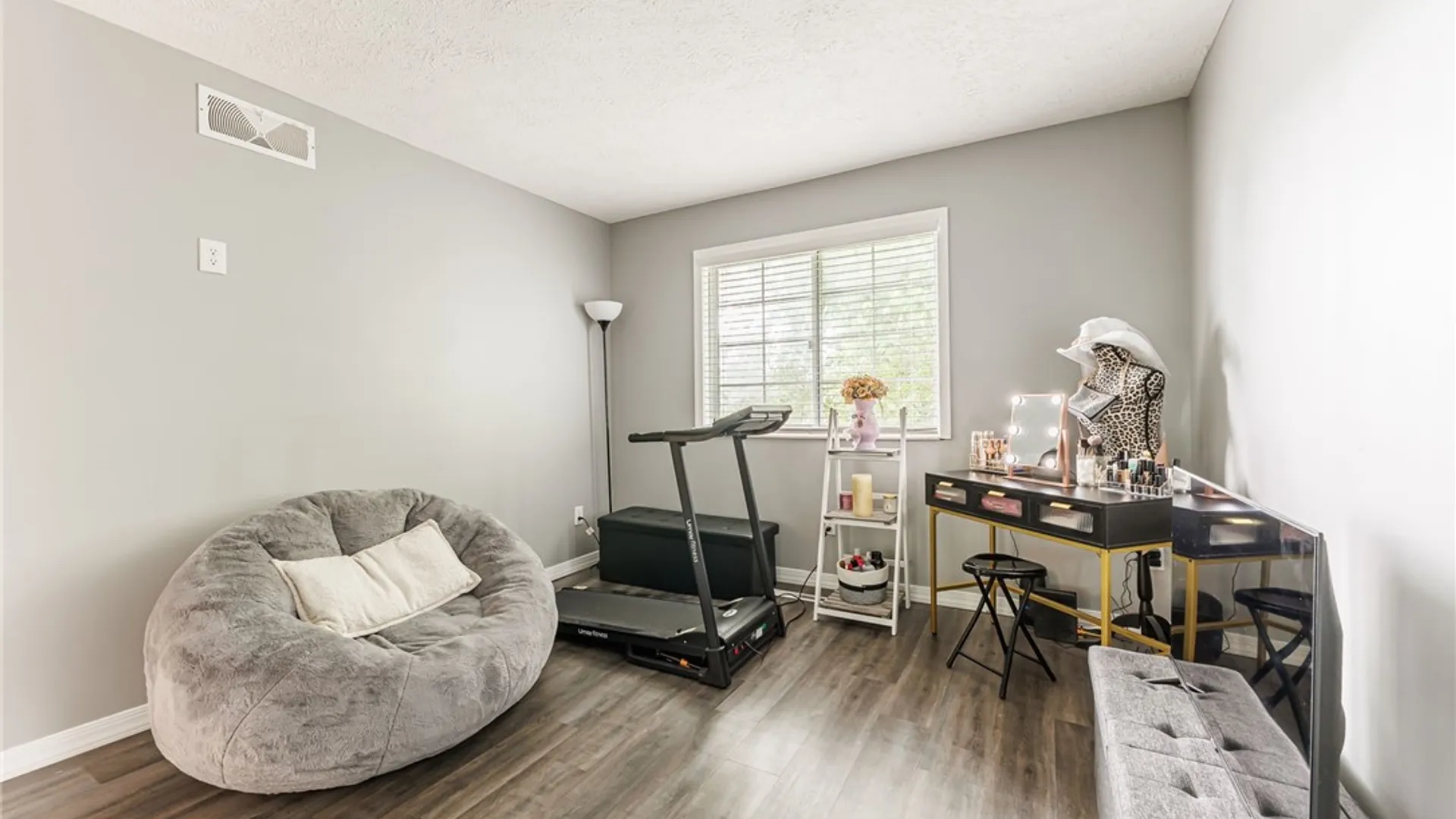 Property at 31A Veldor Park, Greece, NY 14612 22