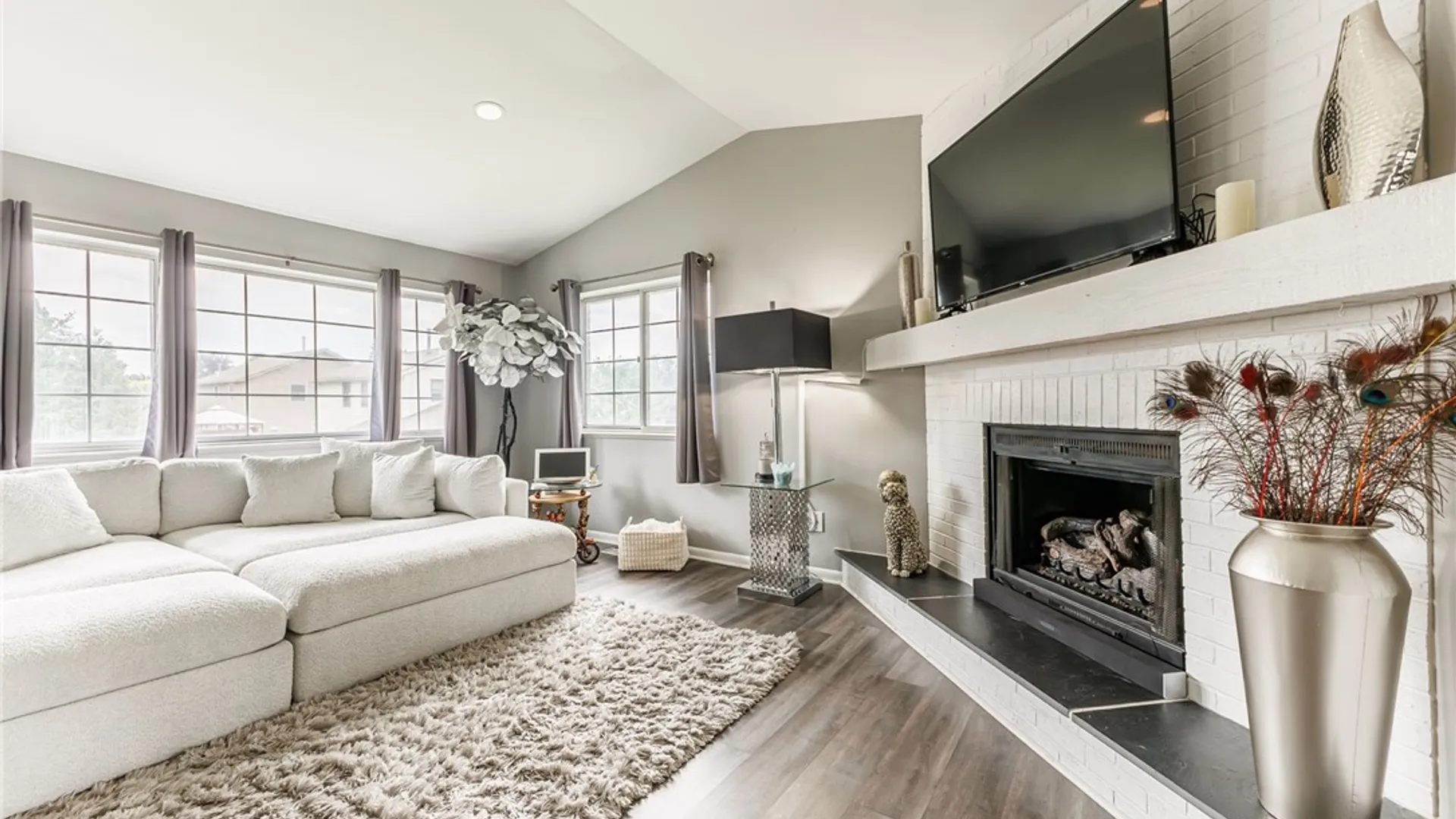 Property at 31A Veldor Park, Greece, NY 14612 9