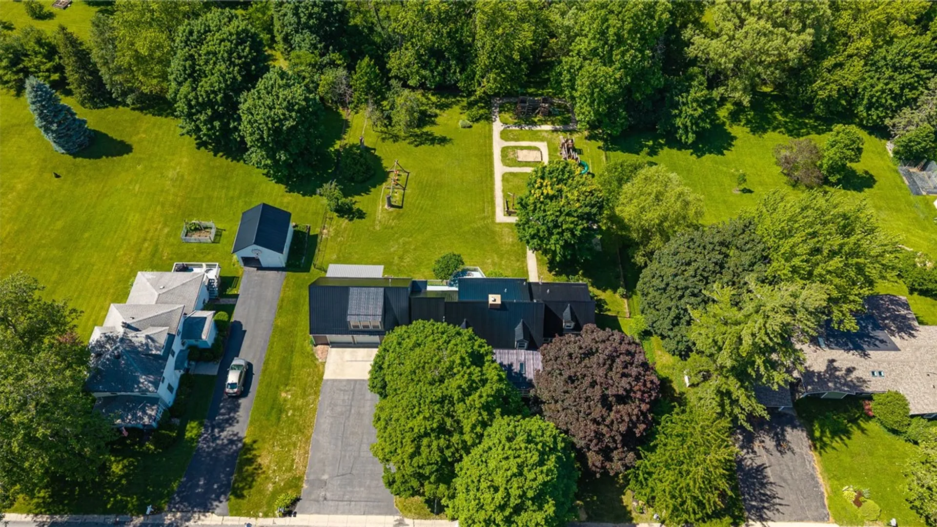 Property at 14 Howard Avenue, East Bloomfield, NY 14469 4