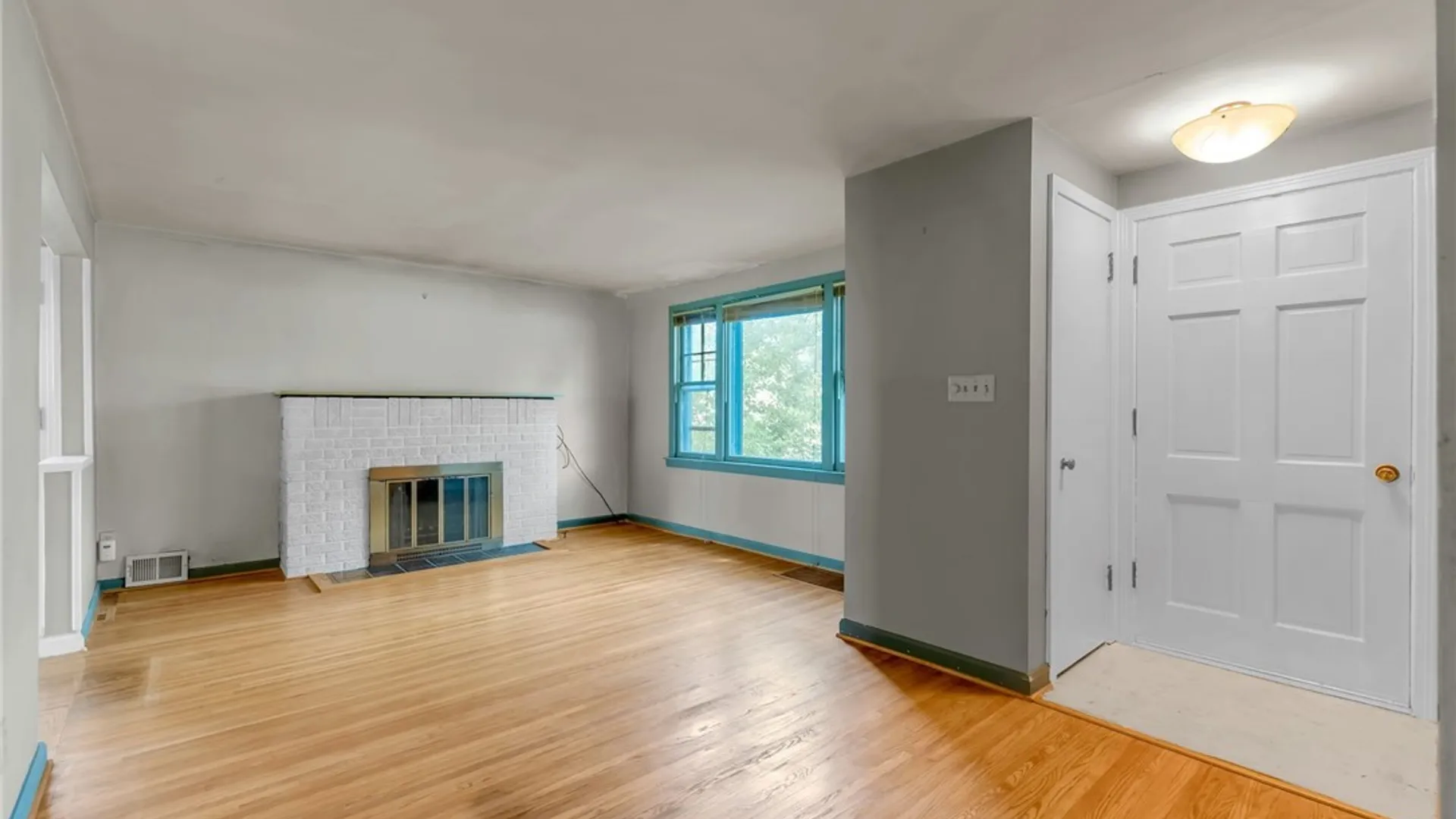 Property at 200 Deumant  Terrace, Tonawanda, NY 14223 2