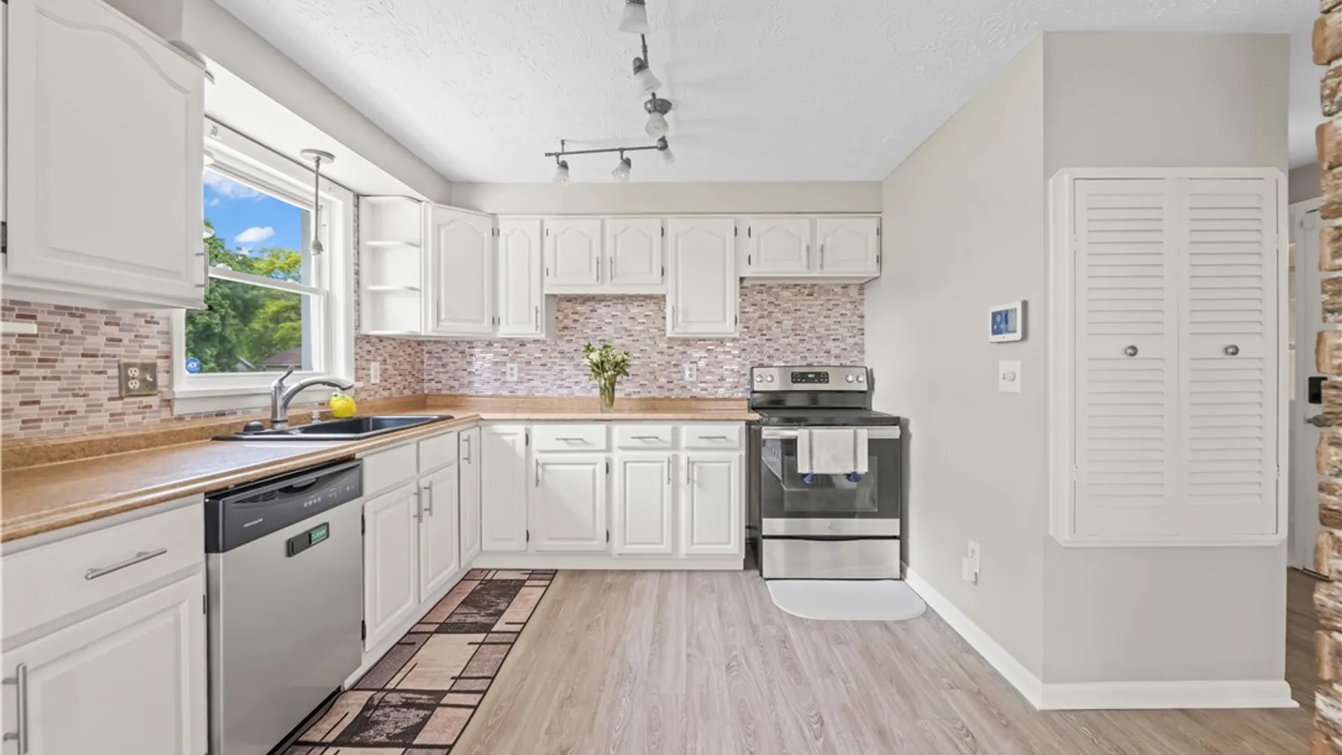 Property at 59 Long Wood Drive, Greece, NY 14612 5