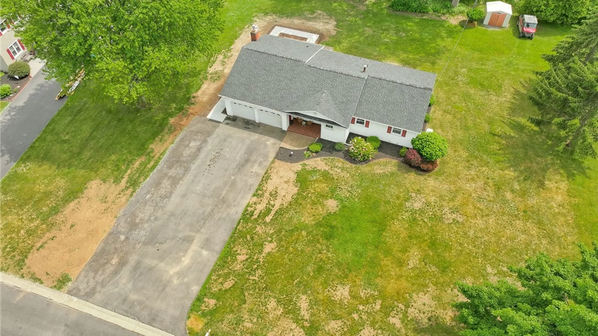 Property at 665 Regina Drive, Webster, NY 14580 40