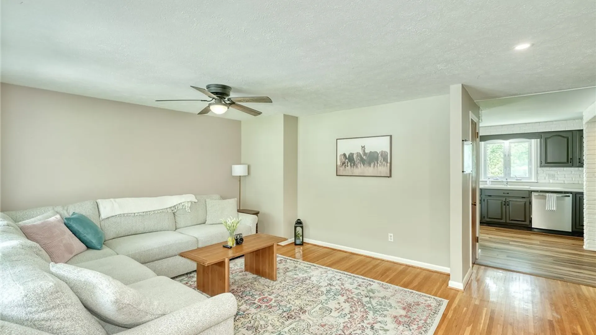 Property at 665 Regina Drive, Webster, NY 14580 5