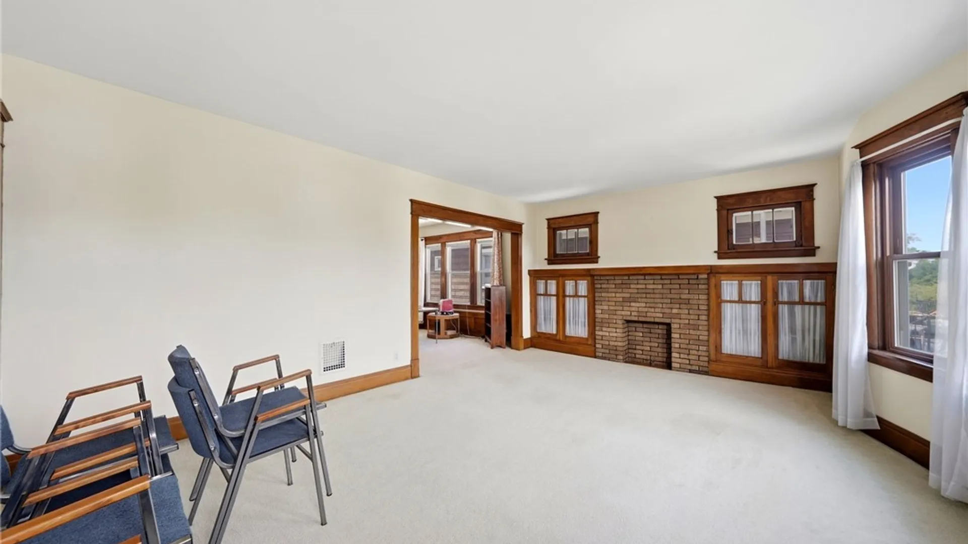 Property at 160 Lovering Avenue, Buffalo, NY 14216 20