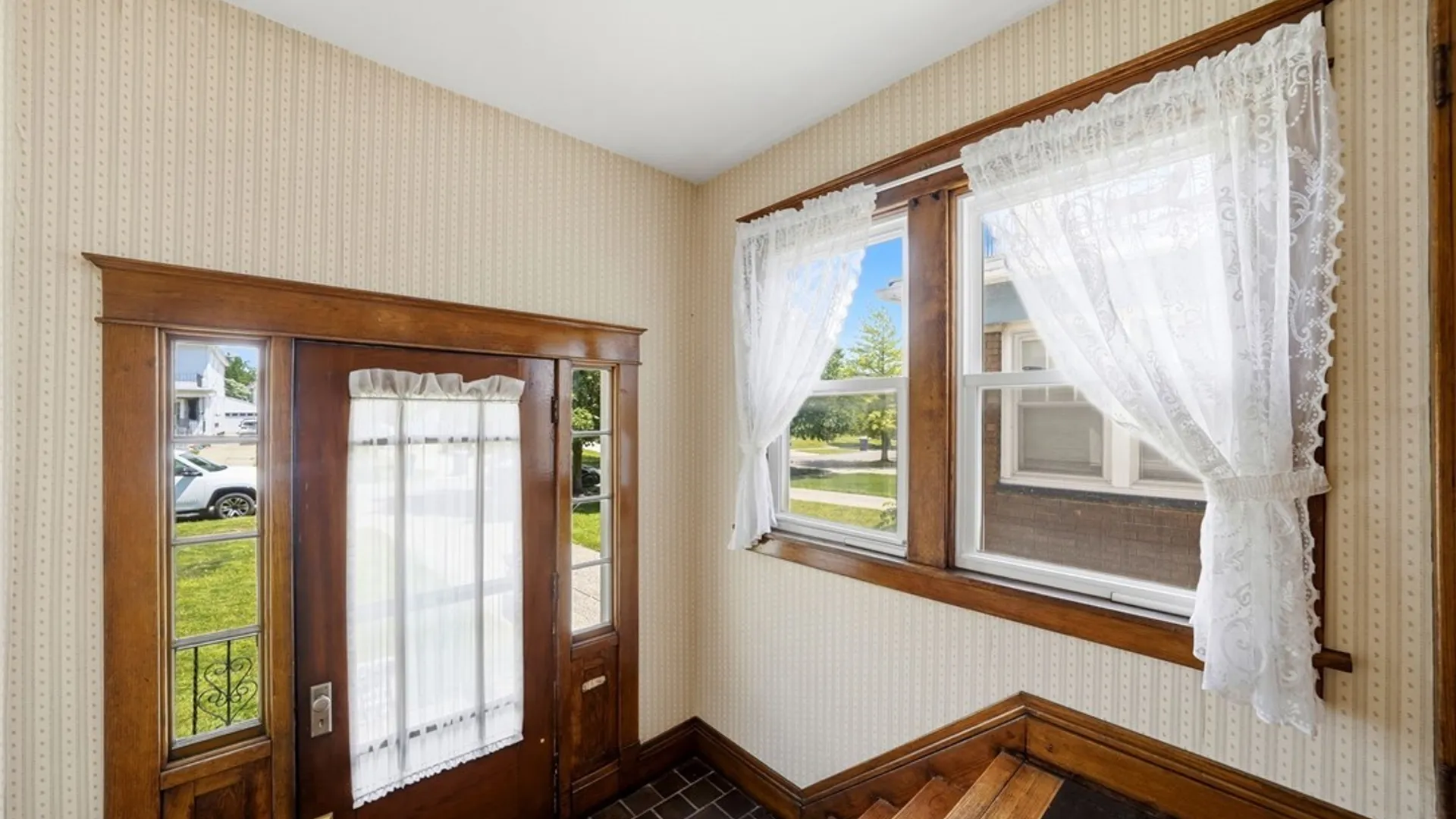Property at 160 Lovering Avenue, Buffalo, NY 14216 4