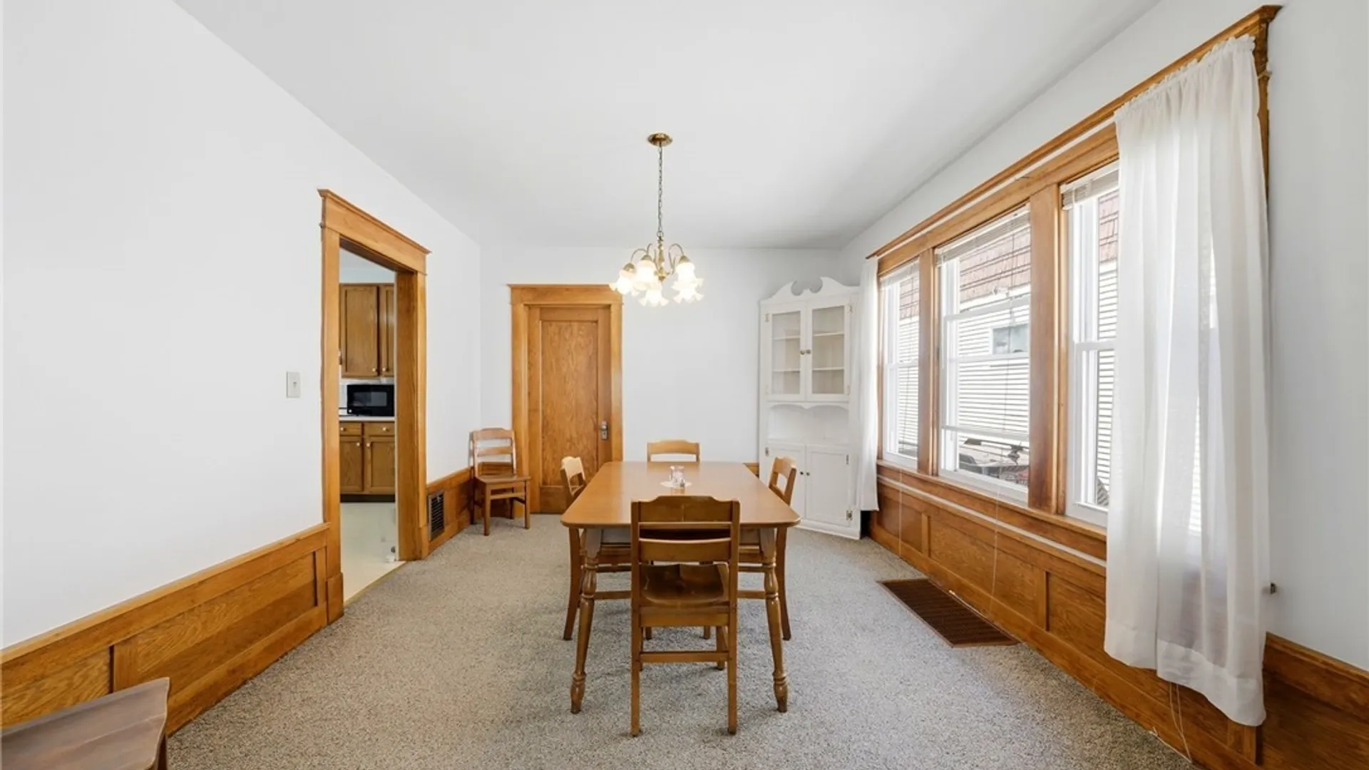 Property at 160 Lovering Avenue, Buffalo, NY 14216 9