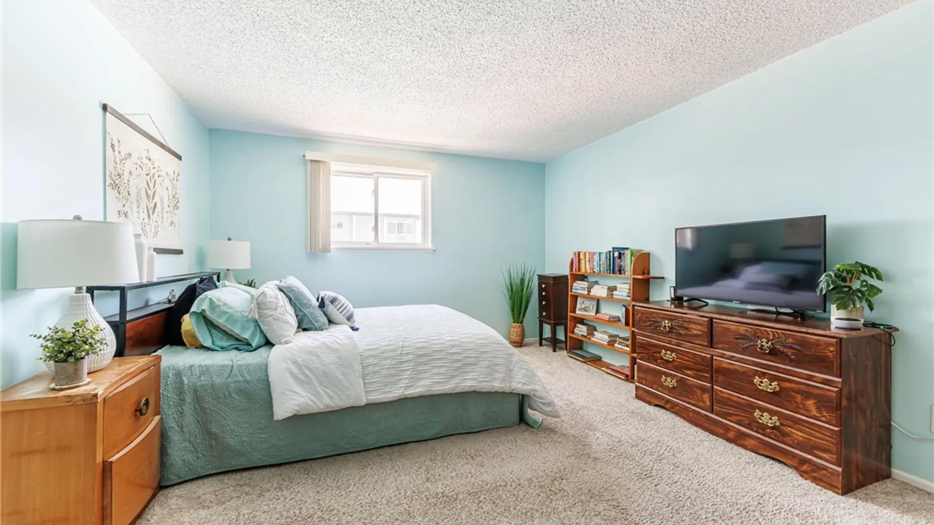 Property at 304 Westage At The Harbour, Irondequoit, NY 14617 19
