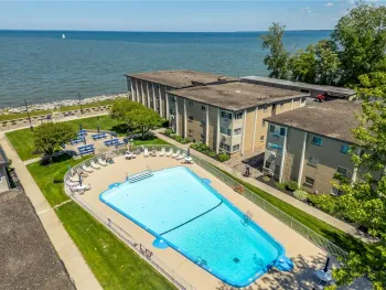 Property at 304 Westage At The Harbour, Irondequoit, NY 14617