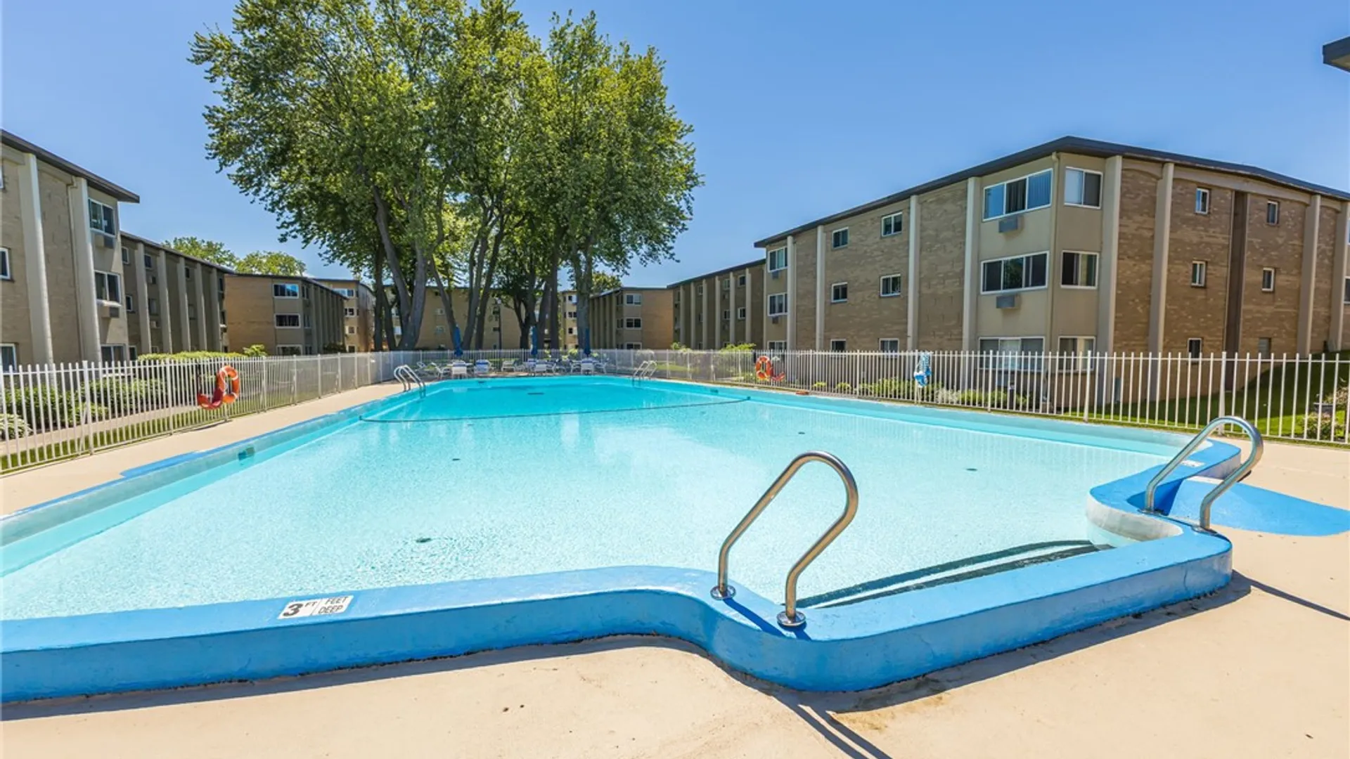 Property at 304 Westage At The Harbour, Irondequoit, NY 14617 24