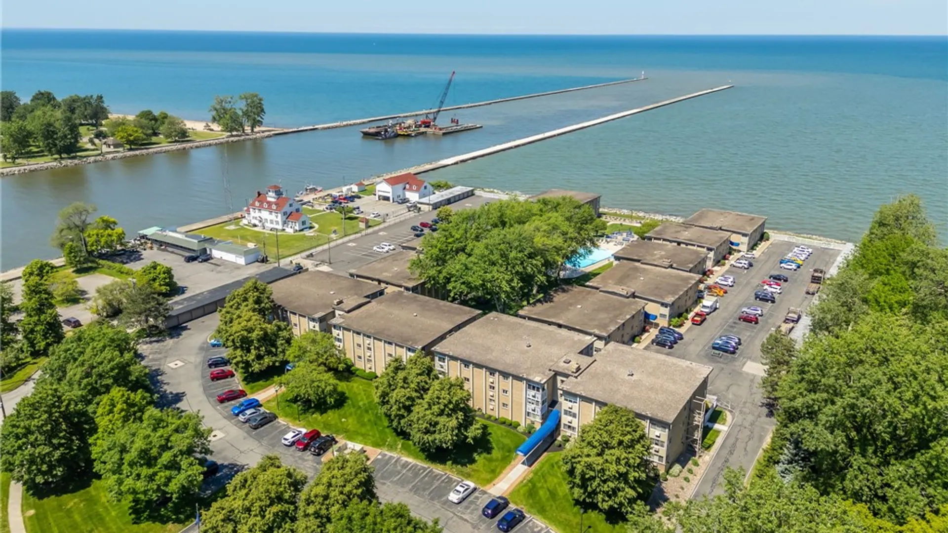 Property at 304 Westage At The Harbour, Irondequoit, NY 14617 30