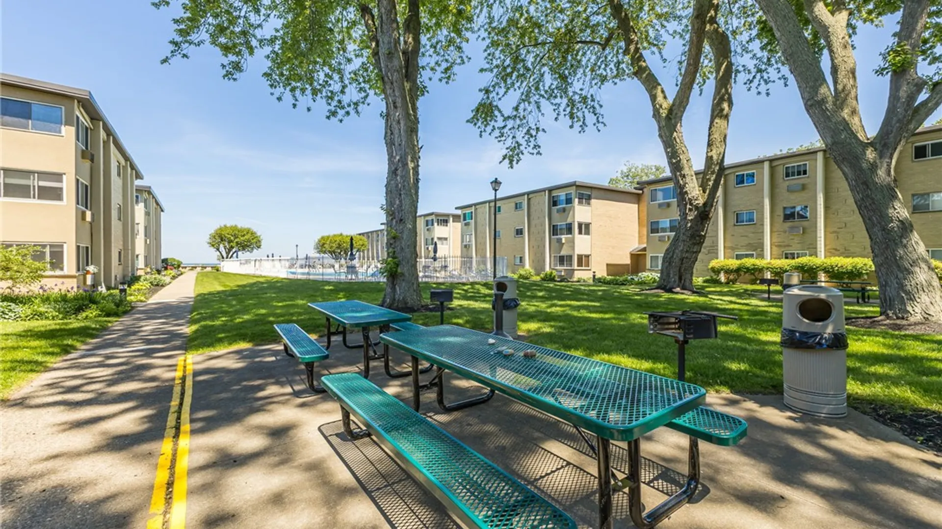 Property at 304 Westage At The Harbour, Irondequoit, NY 14617 35