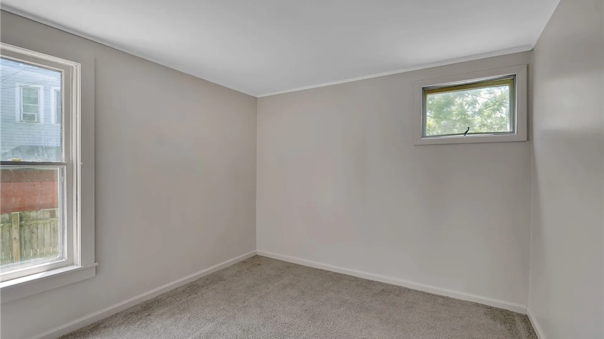 Property at 39 Seminole Parkway, Buffalo, NY 14210 14