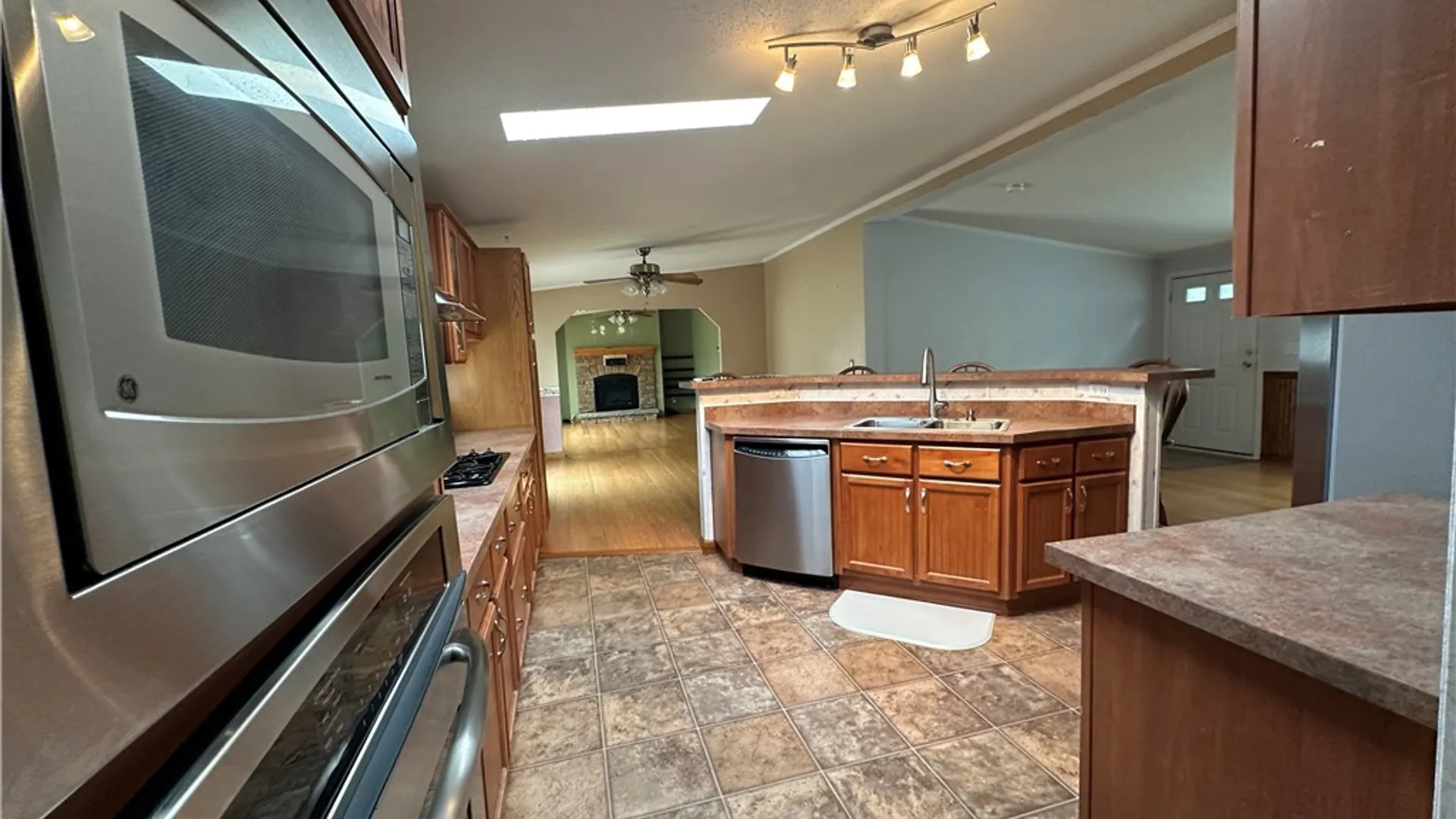 Property at 2 Hillside Ln, Brutus, NY 13116 11
