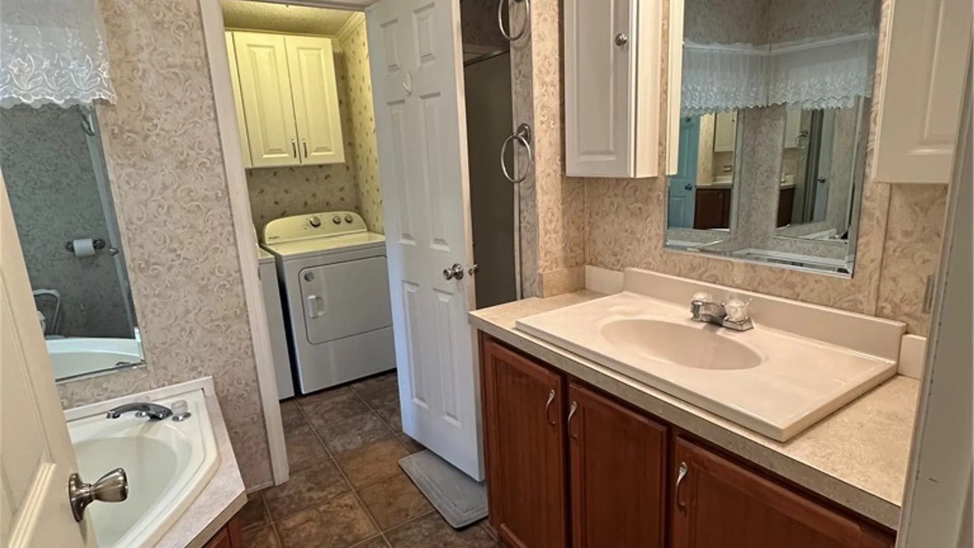 Property at 2 Hillside Ln, Brutus, NY 13116 21