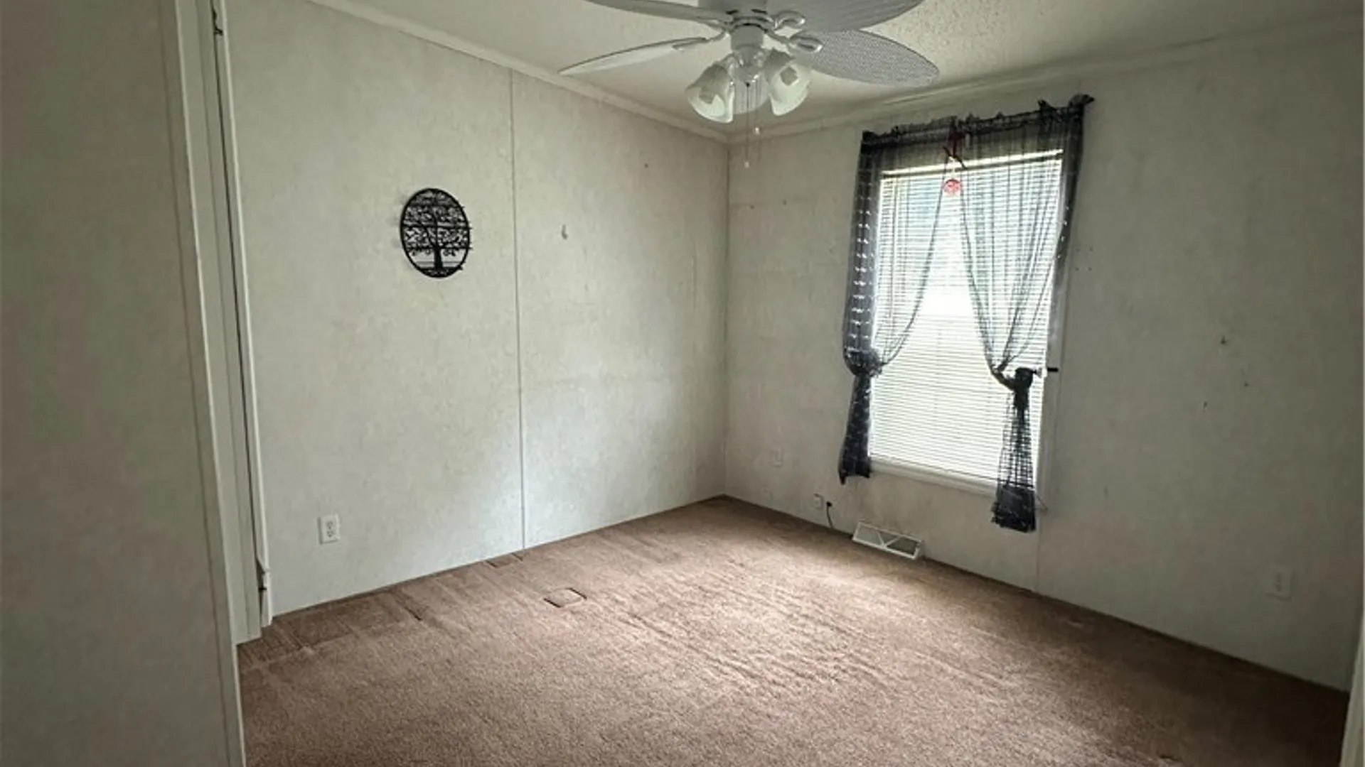 Property at 2 Hillside Ln, Brutus, NY 13116 28