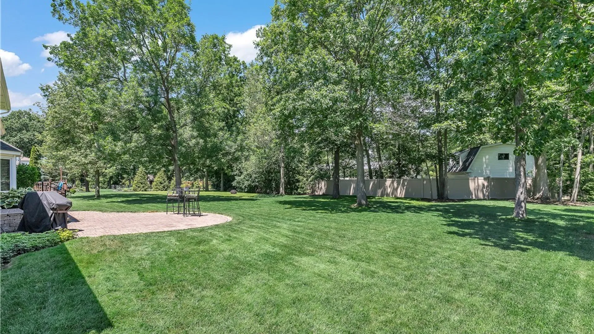Property at 154 Fairview Court, Grand Island, NY 14072 47