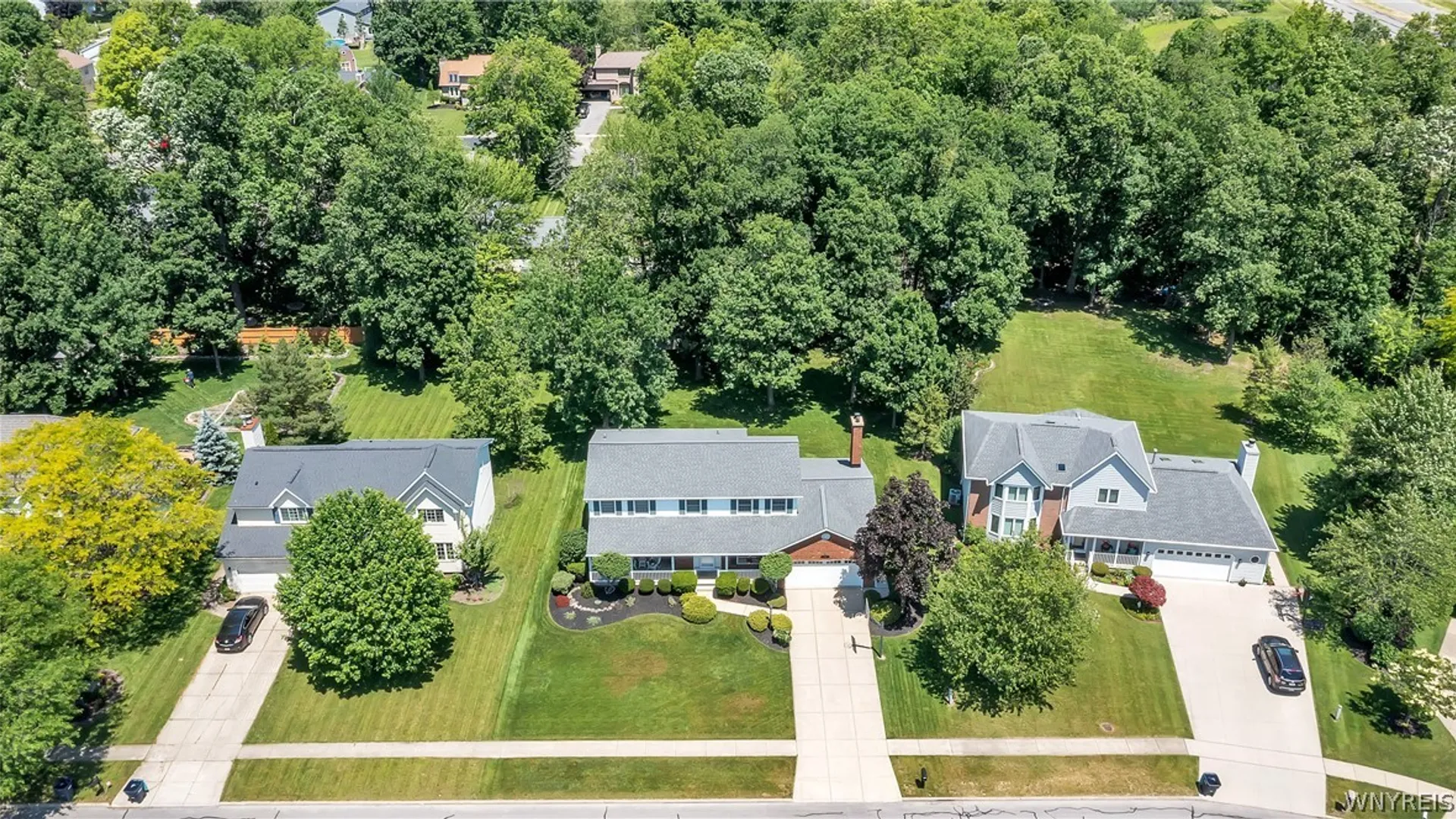 Property at 154 Fairview Court, Grand Island, NY 14072 50
