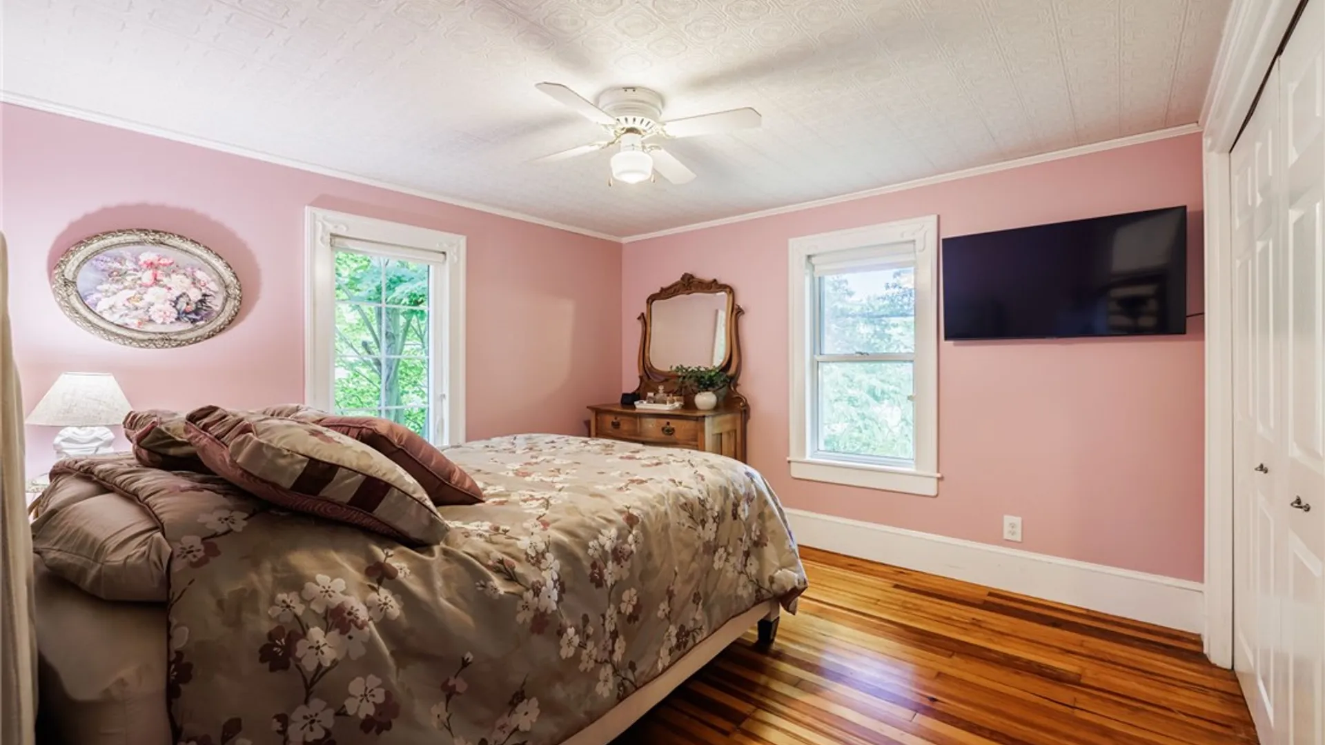 Property at 870 Maple Dr, Webster, NY 14580 25
