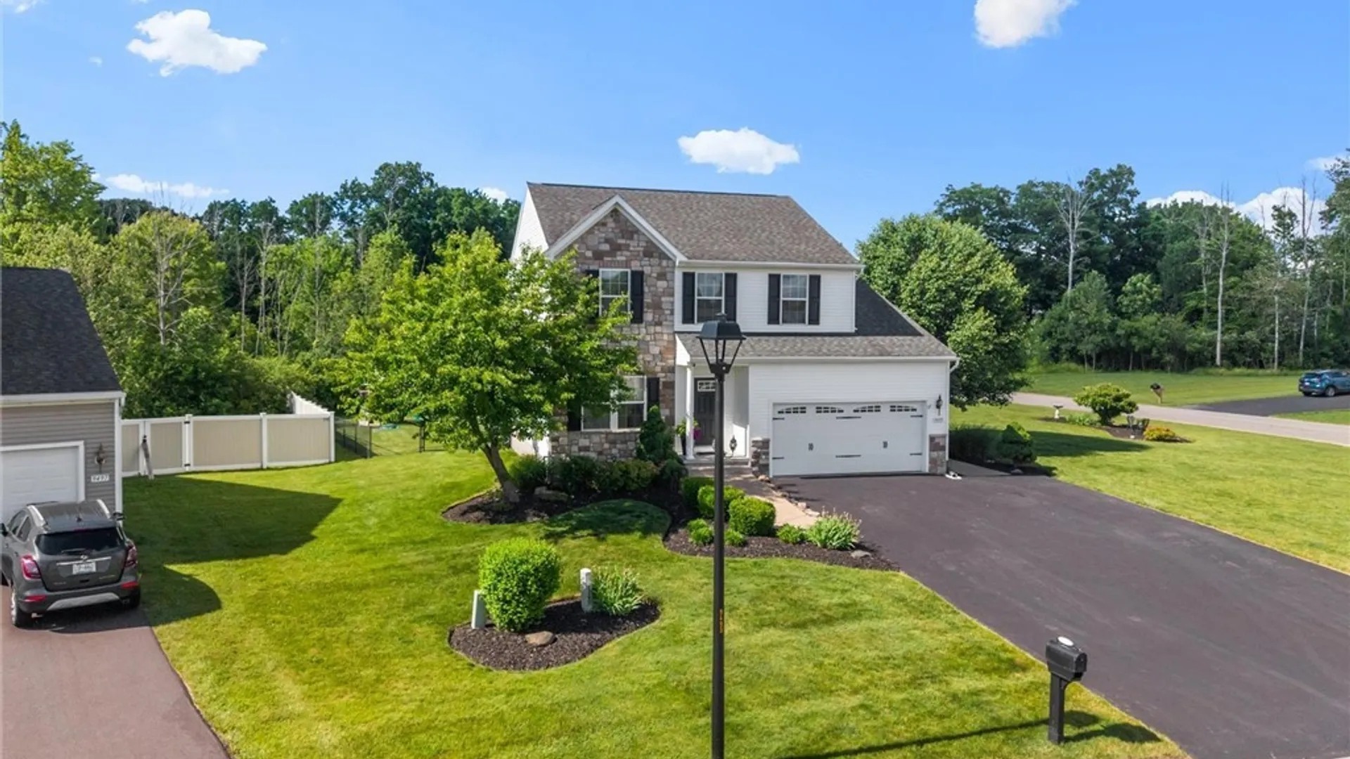 Property at 9495 Longford Path, Cicero, NY 13029 3