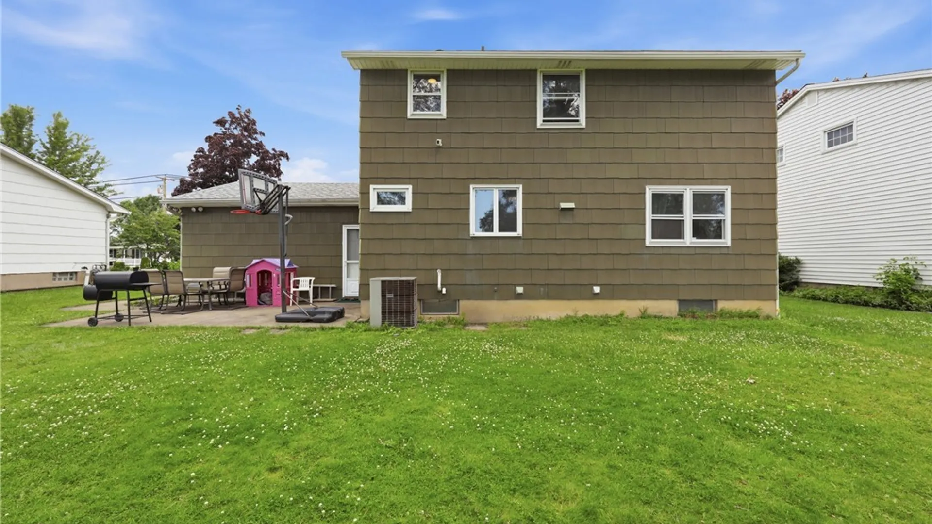Property at 881 Castlebar Drive, North Tonawanda, NY 14120 22