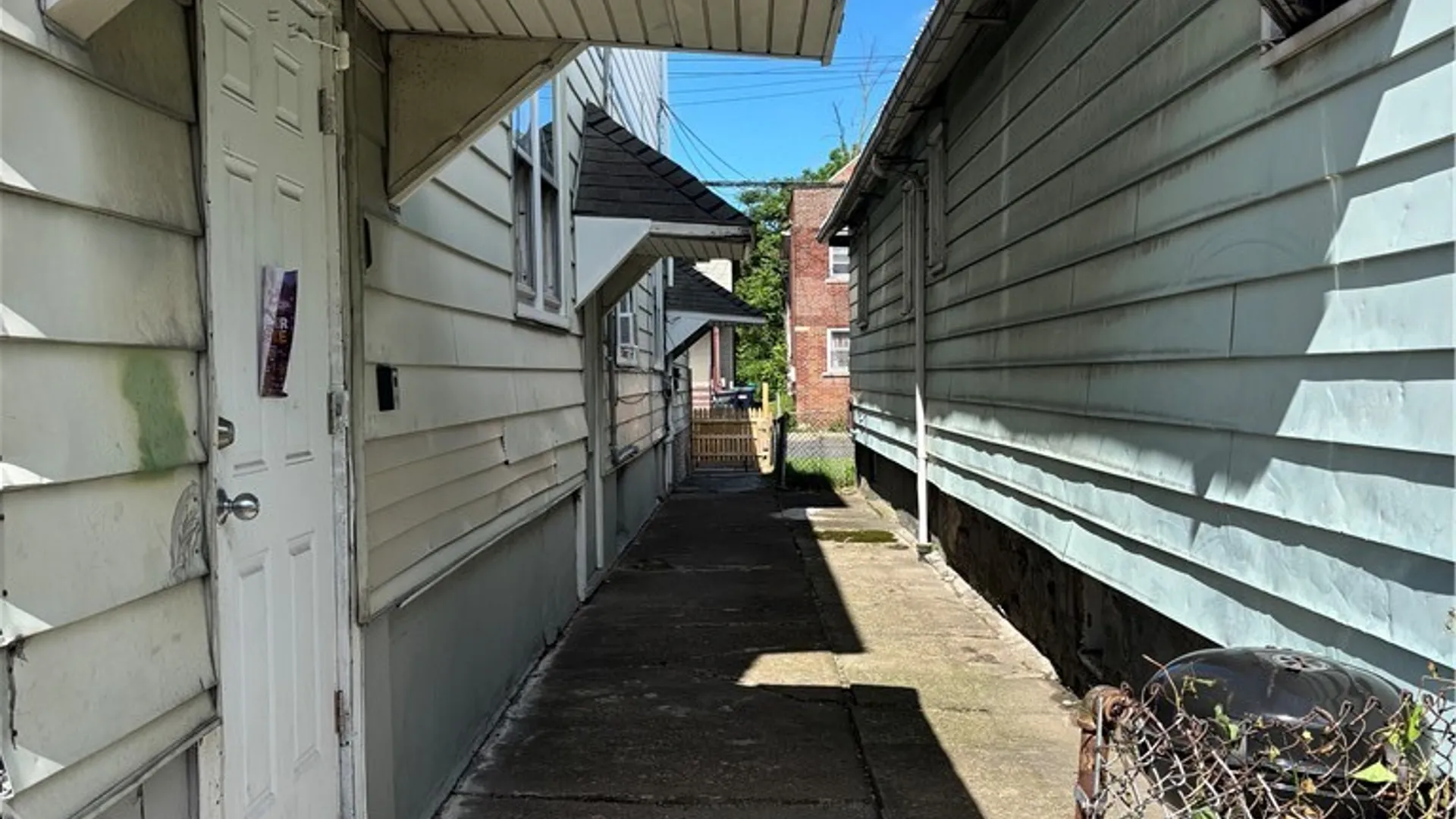 Property at 547 19th Street, Niagara Falls, NY 14301 2