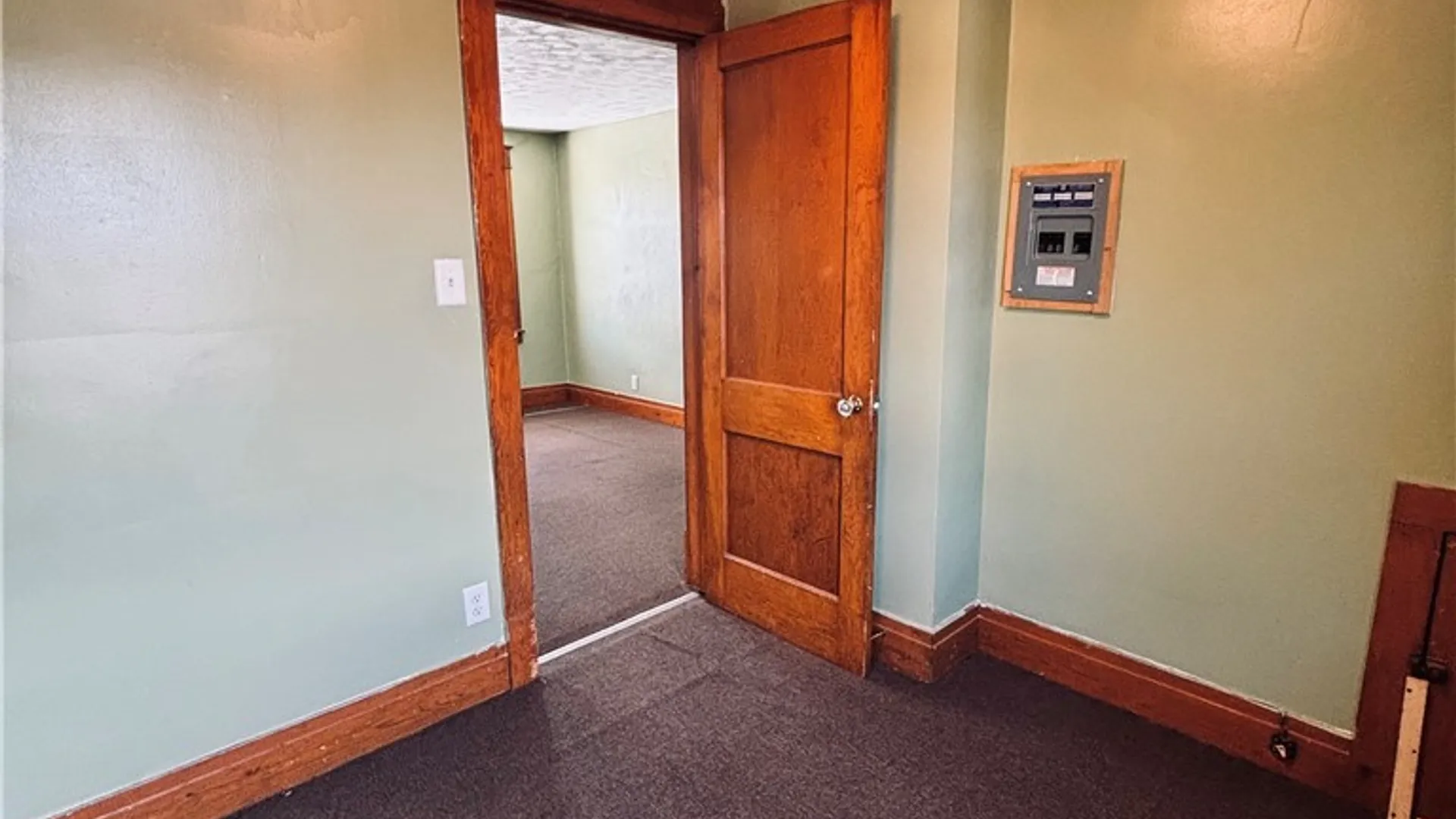 Property at 547 19th Street, Niagara Falls, NY 14301 7