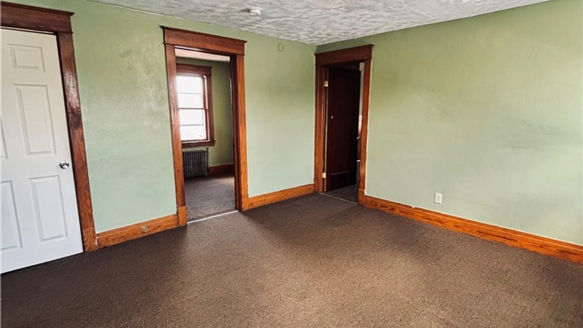 Property at 547 19th Street, Niagara Falls, NY 14301 8