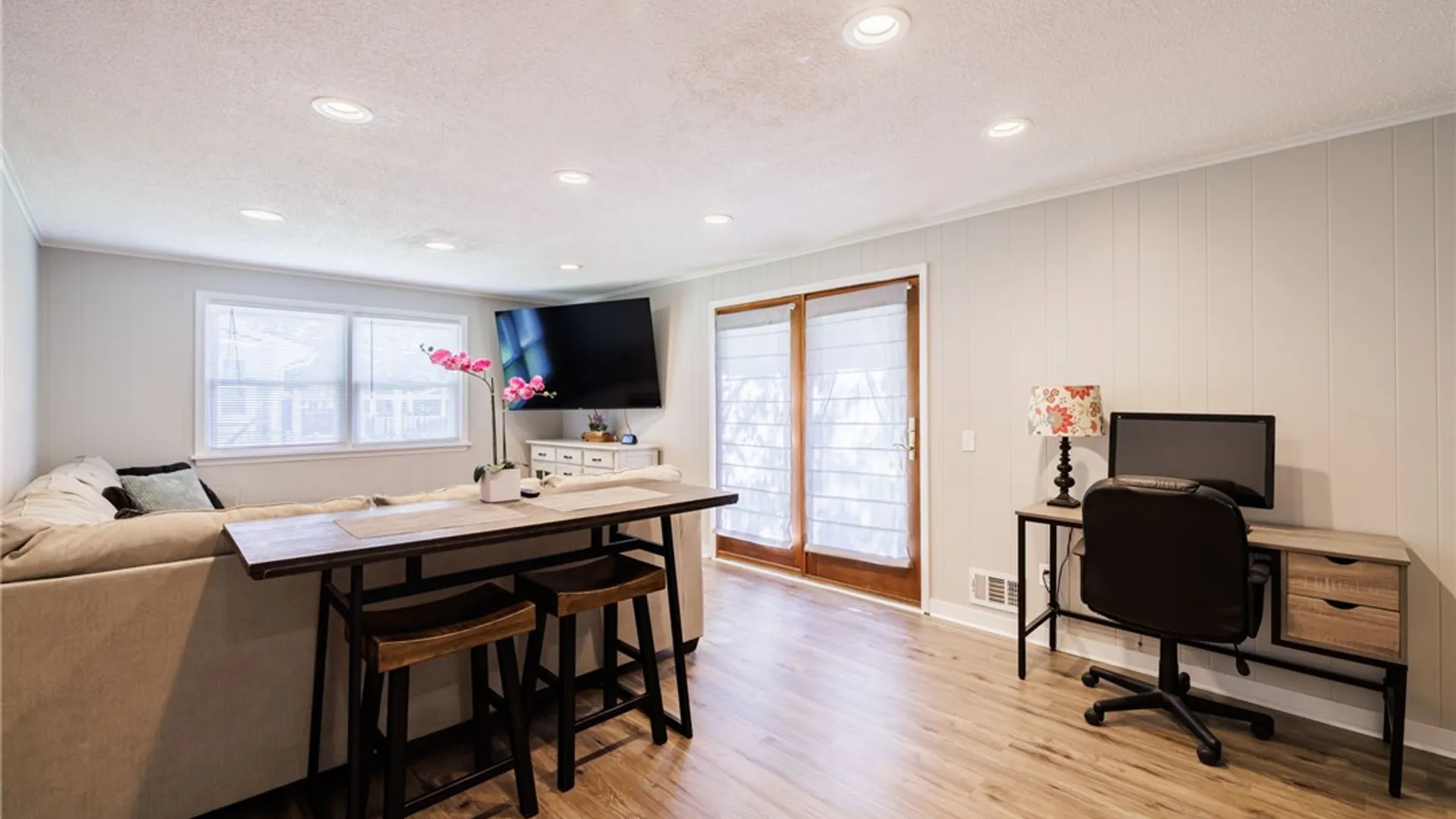 Property at 501 Bridgewood Drive, Greece, NY 14612 12