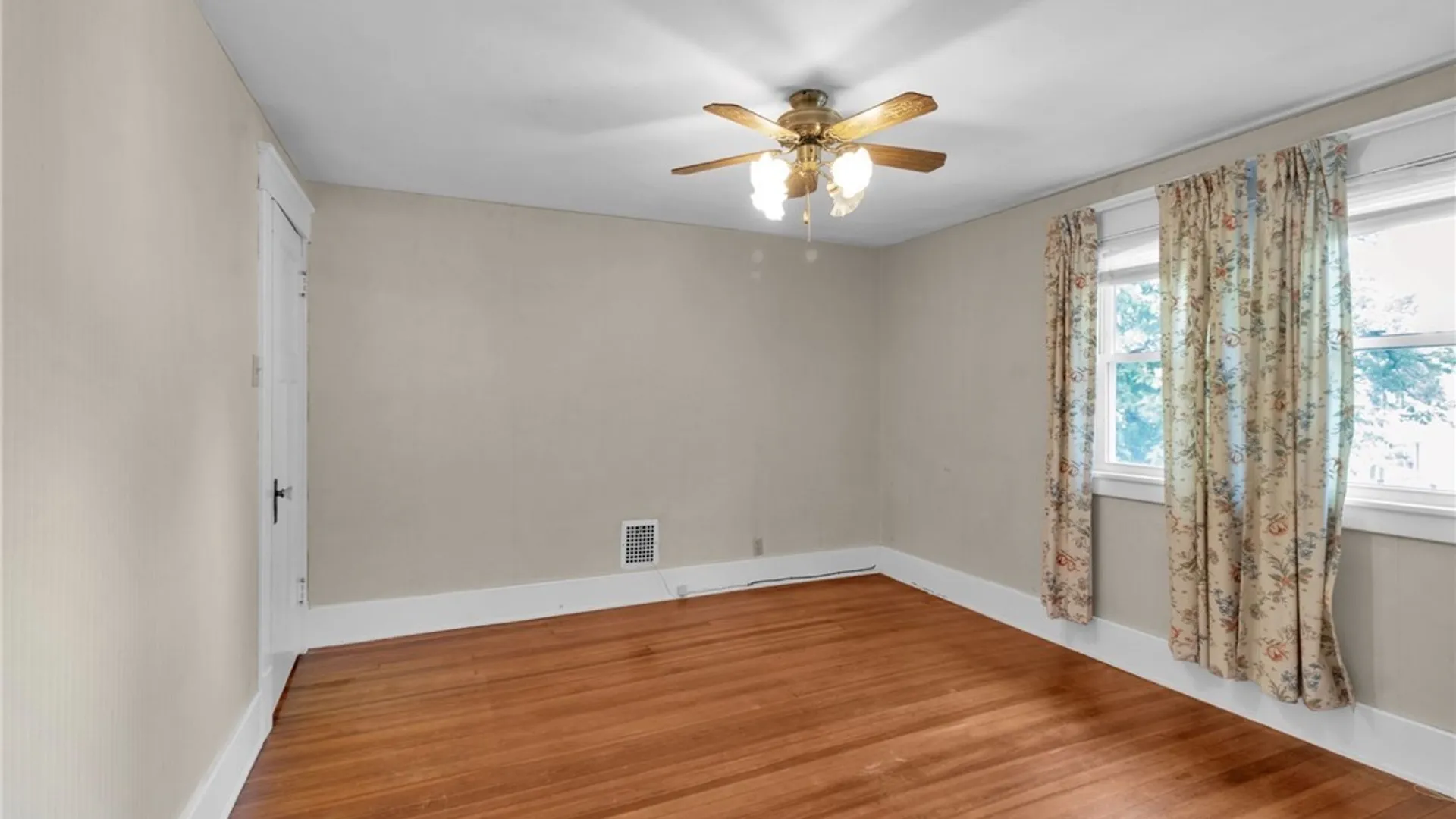 Property at 64 Fruehauf Avenue, Amherst, NY 14226 32