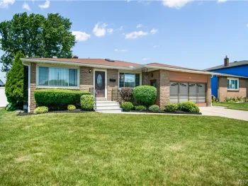Property at 284 Enez Drive, Cheektowaga, NY 14043