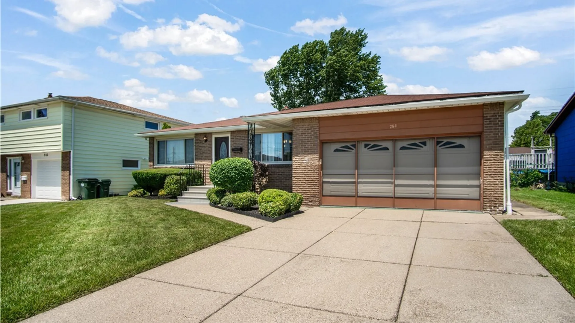 Property at 284 Enez Drive, Cheektowaga, NY 14043 3