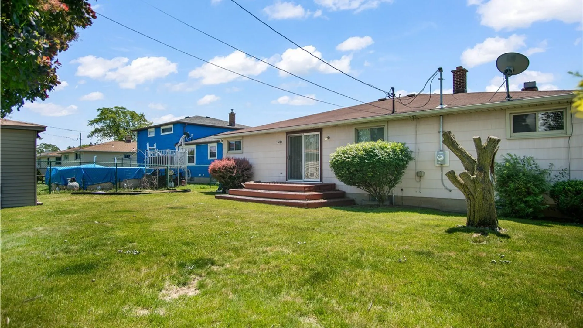 Property at 284 Enez Drive, Cheektowaga, NY 14043 35