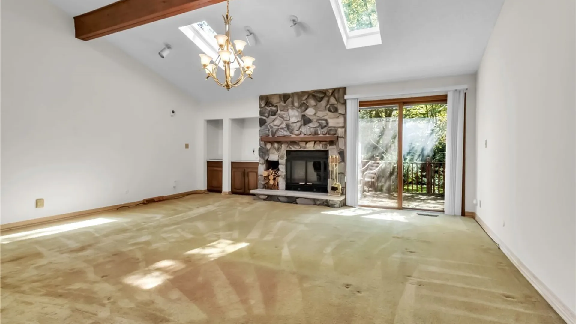 Property at 229 Robin Road, Amherst, NY 14228 5