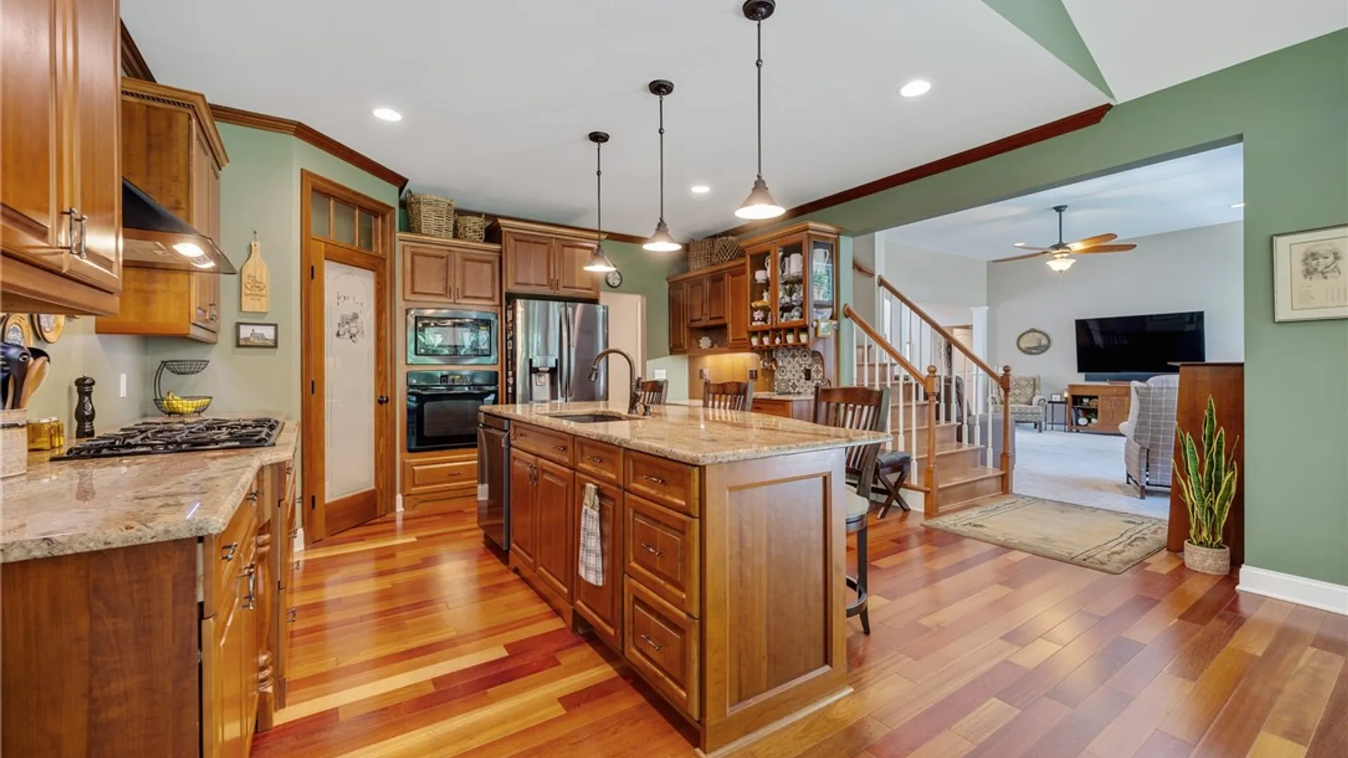 Property at 550 West Creek Drive, Webster, NY 14580 15