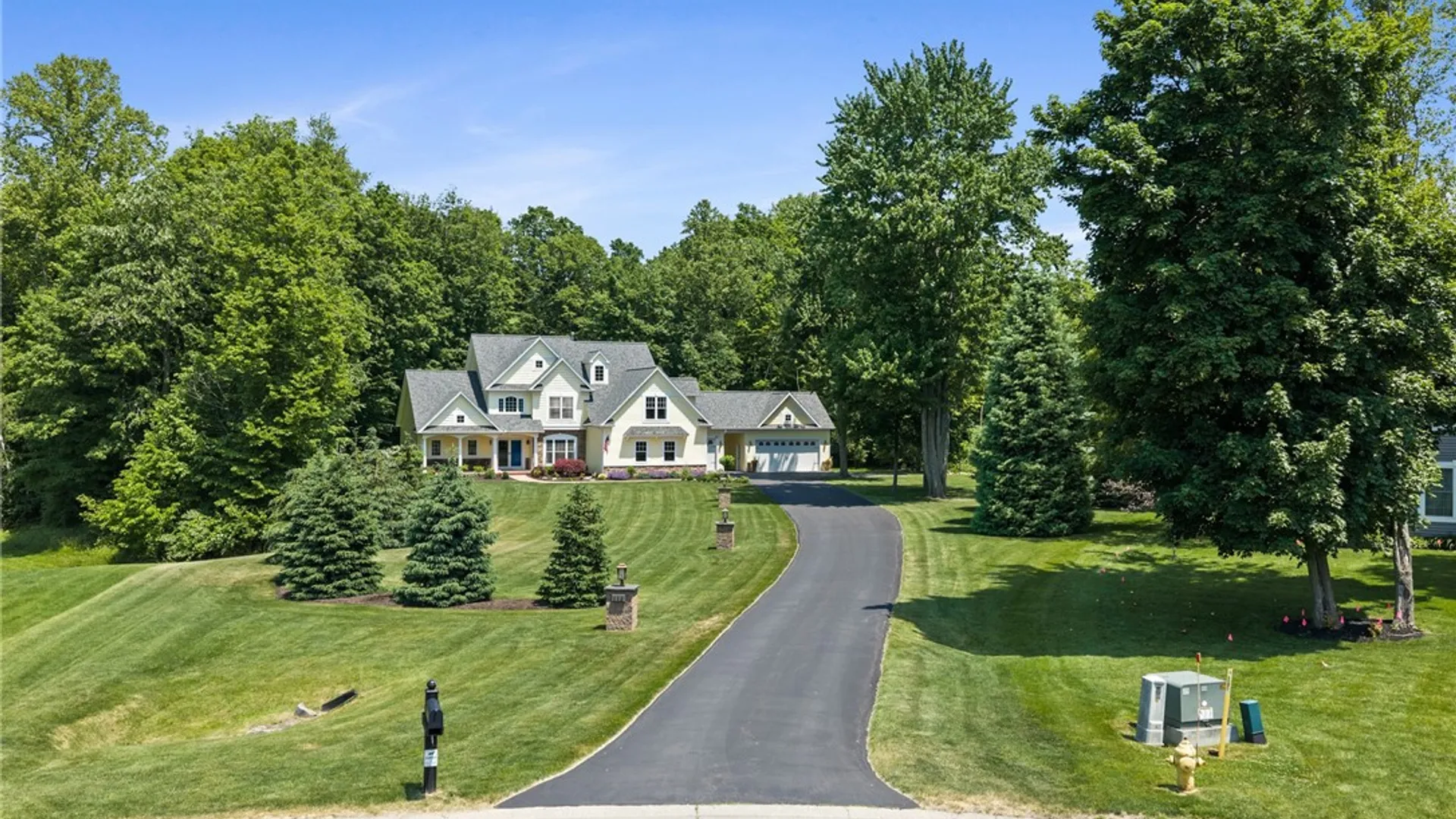 Property at 550 West Creek Drive, Webster, NY 14580 3