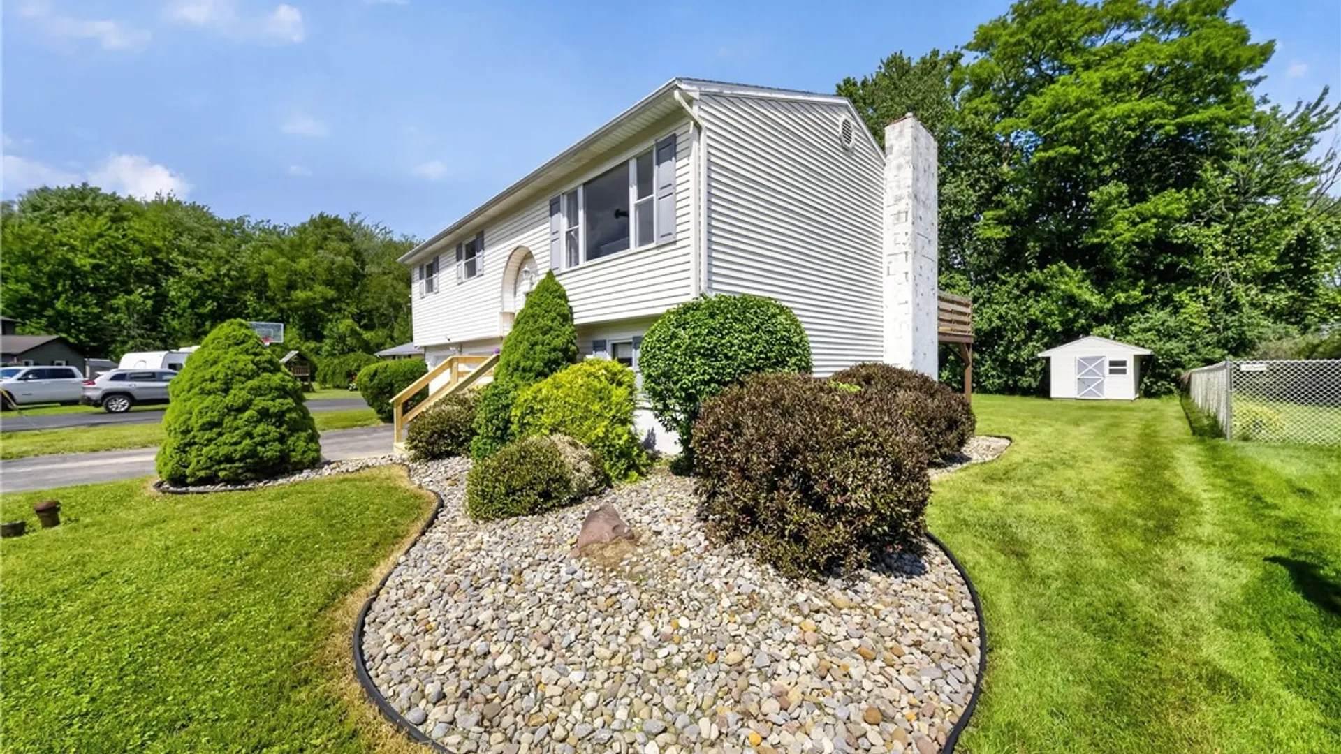 Property at 7670 Clover Road, Cicero, NY 13212 4