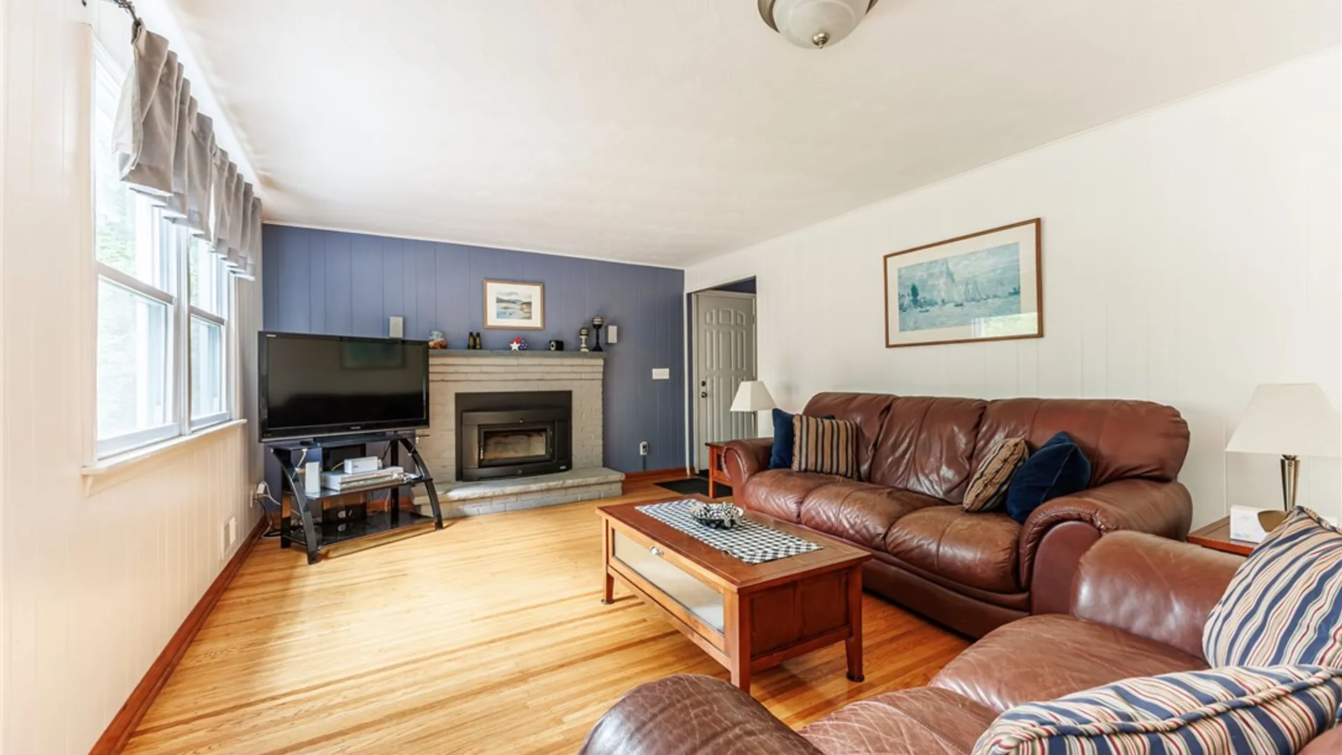 Property at 8 Meeting House Road, Perinton, NY 14450 18