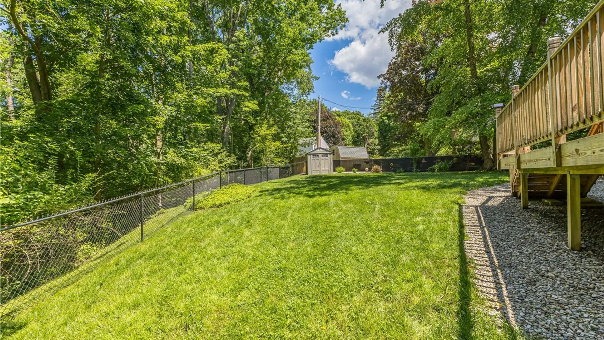 Property at 8 Meeting House Road, Perinton, NY 14450 32