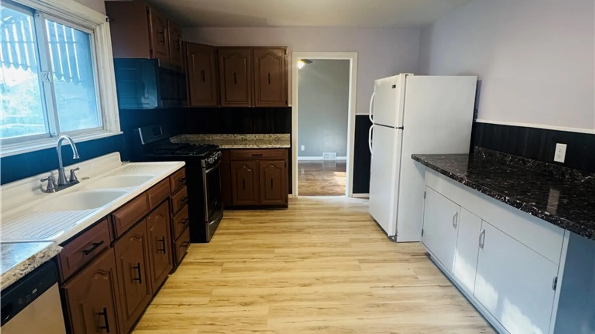 Property at 98 Boll Street, Cheektowaga, NY 14212 21