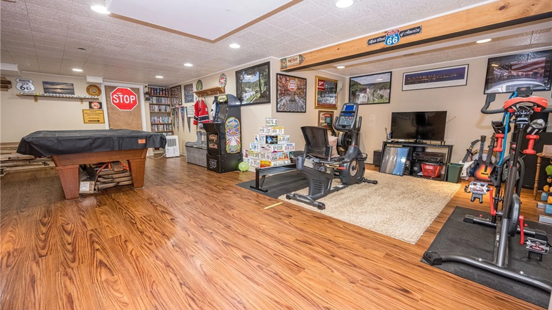 Property at 34 Pine Valley Court, West Seneca, NY 14224 38