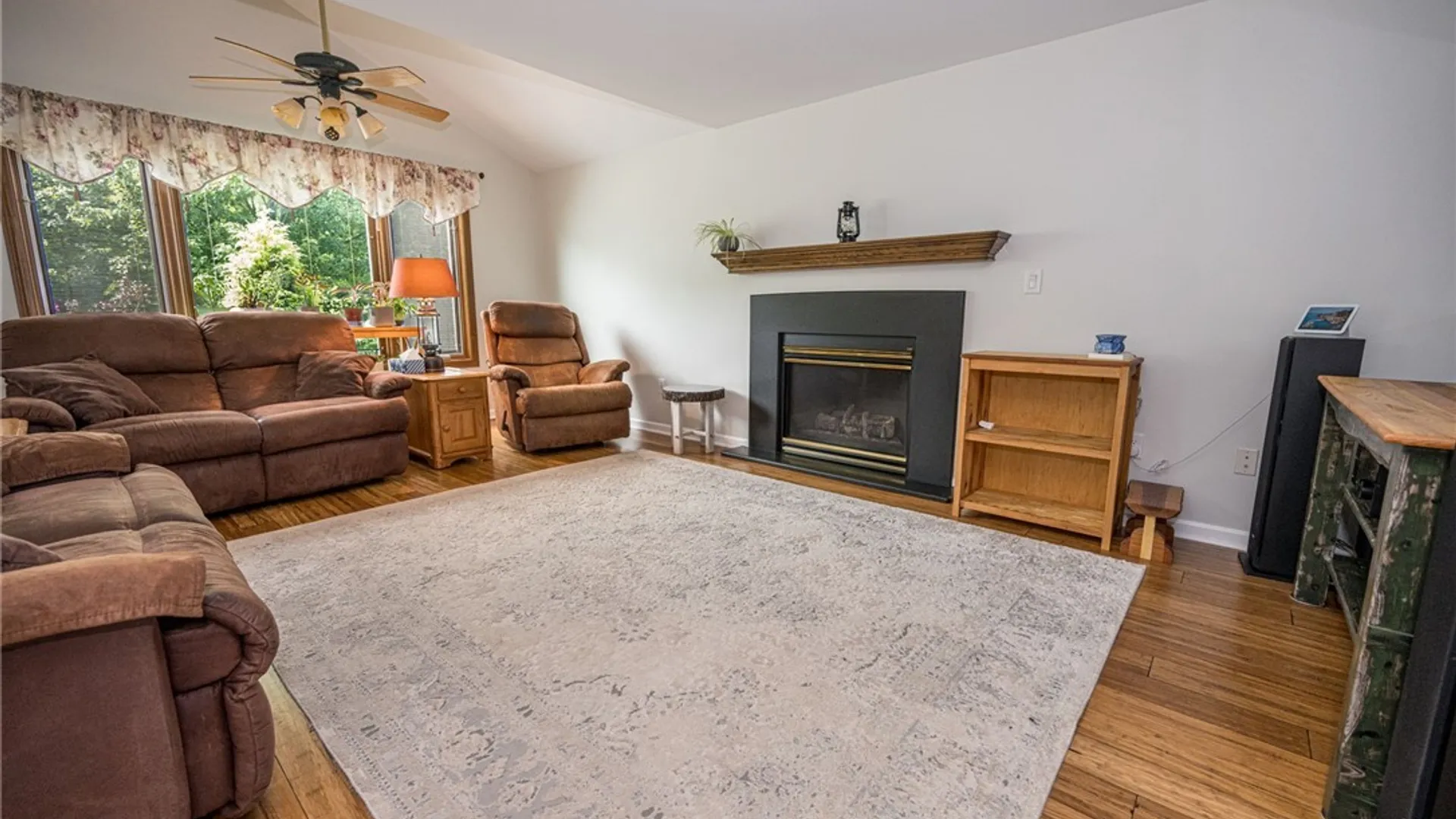 Property at 34 Pine Valley Court, West Seneca, NY 14224 8