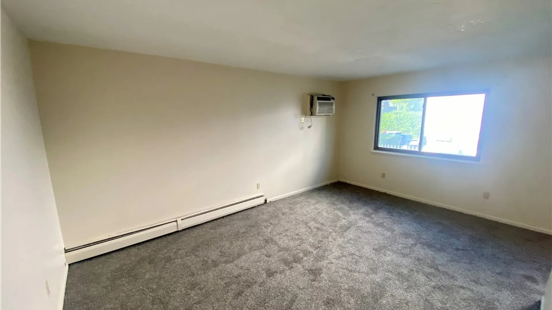 Property at 618 Garson Ave, Rochester, NY 14609 12