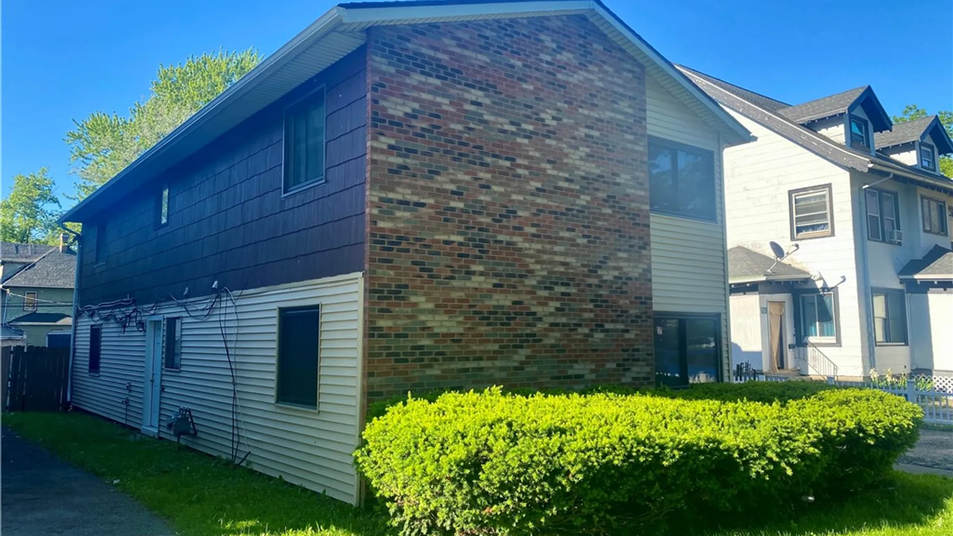 Property at 618 Garson Ave, Rochester, NY 14609 4