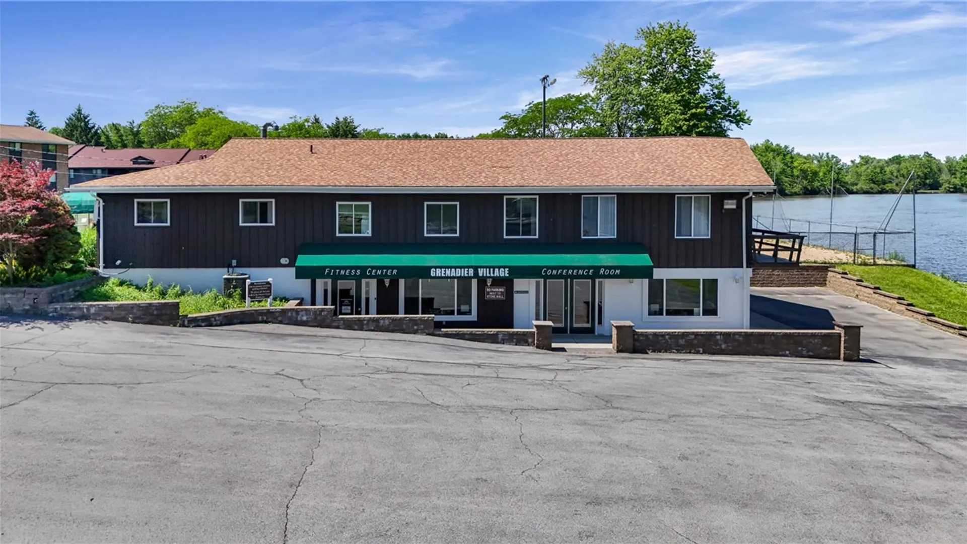 Property at 369 Cameco Circle, Salina, NY 13090 38