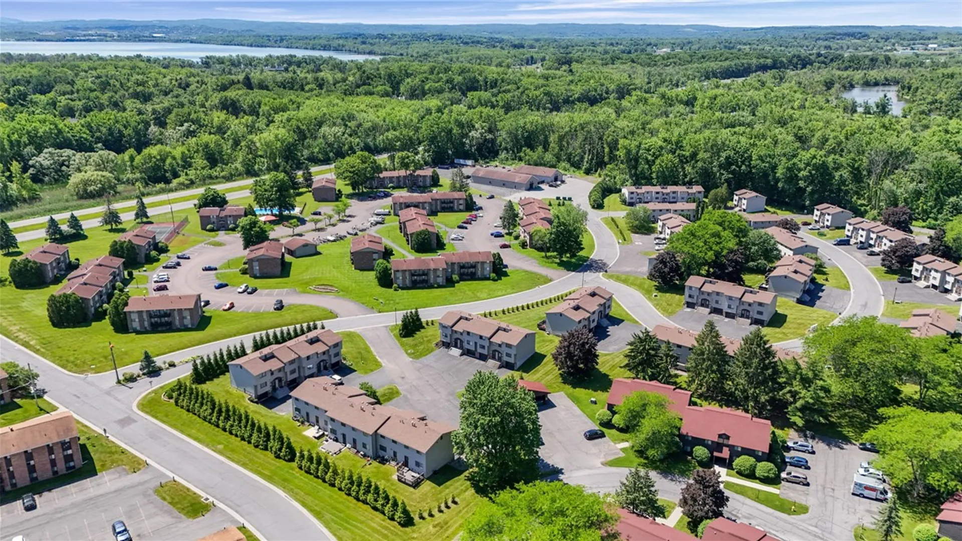 Property at 369 Cameco Circle, Salina, NY 13090 43